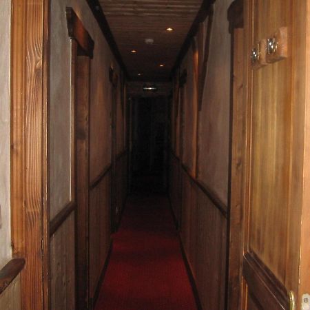 Le Relais De L'Abbaye Hotel Tournus Kültér fotó