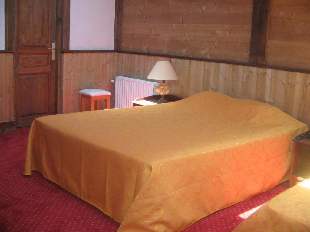Le Relais De L'Abbaye Hotel Tournus Szoba fotó