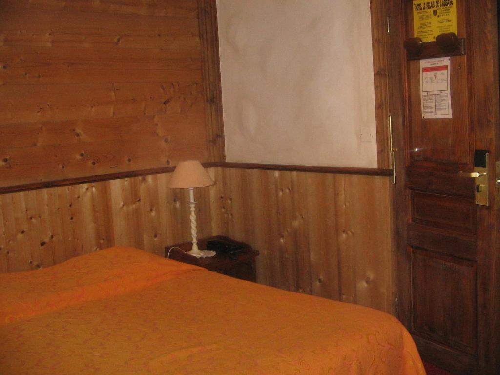 Le Relais De L'Abbaye Hotel Tournus Szoba fotó