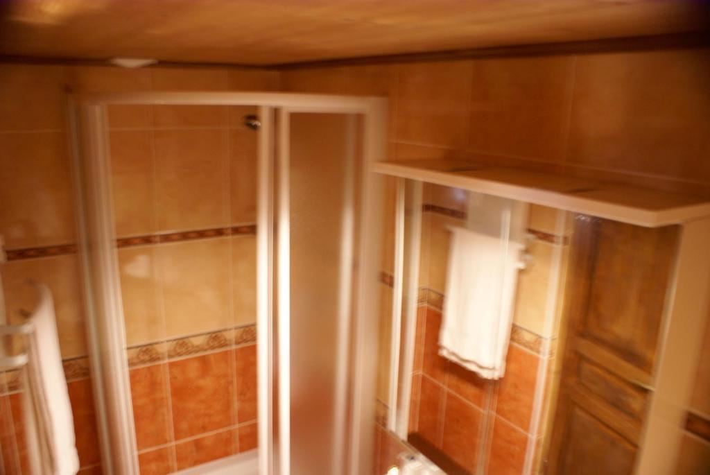 Le Relais De L'Abbaye Hotel Tournus Kültér fotó